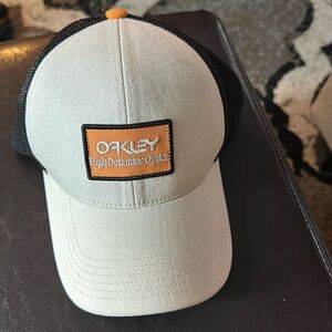 Oakley Two-Tone SnapBack hat